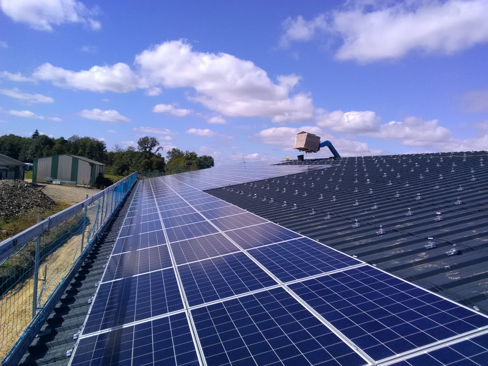 Montage du bâtiment photovoltaïque clé en main